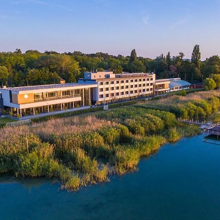 Hotel Otp Balatonszárszó Zewnętrze zdjęcie