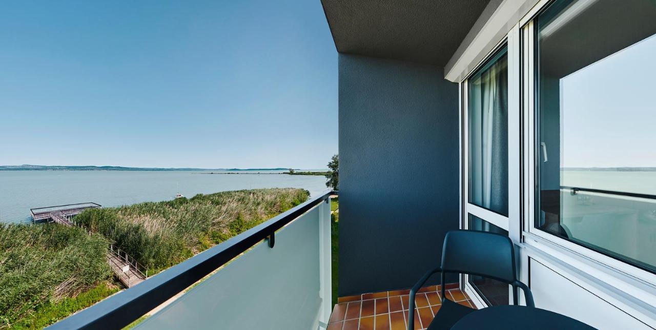Hotel Otp Balatonszárszó Zewnętrze zdjęcie