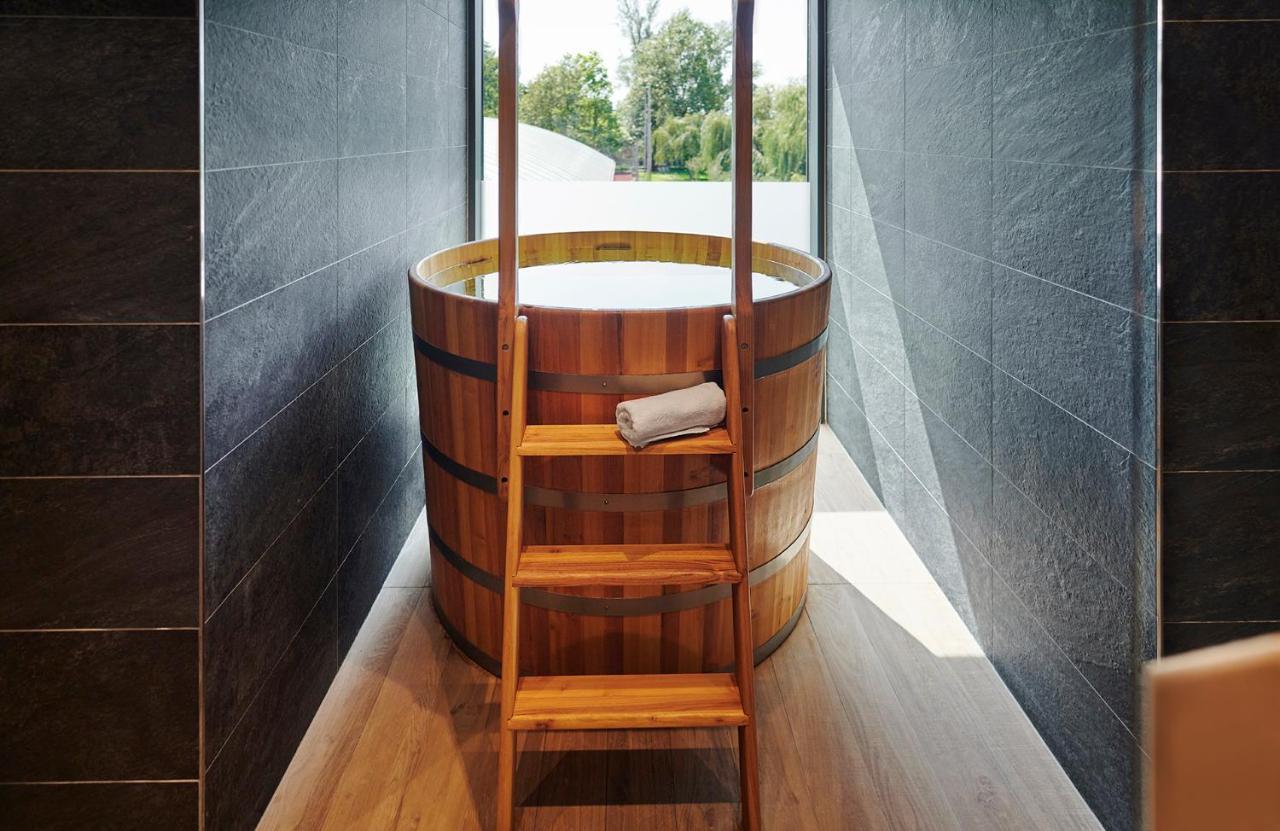 Hotel Otp Balatonszárszó Zewnętrze zdjęcie