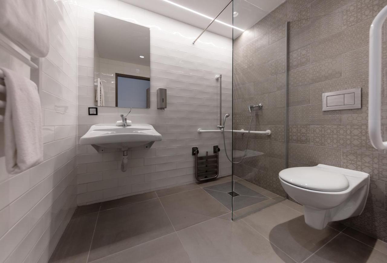 Hotel Otp Balatonszárszó Zewnętrze zdjęcie