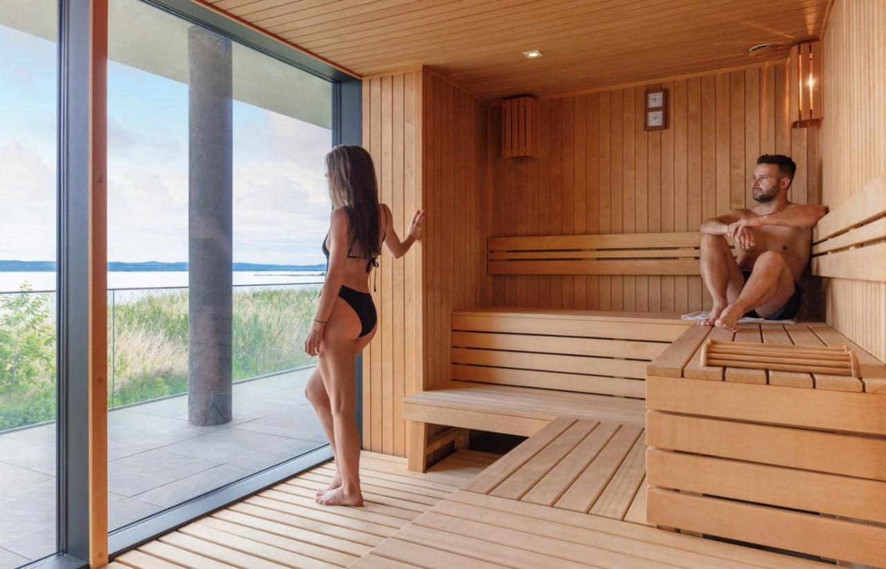 Hotel Otp Balatonszárszó Zewnętrze zdjęcie